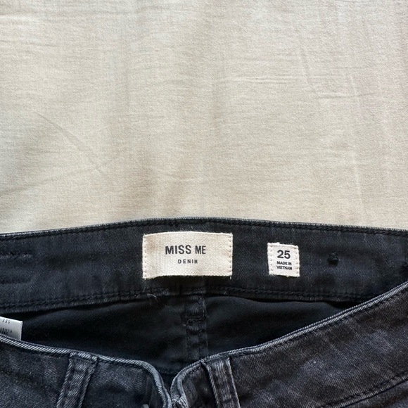 Miss Me Denim Jeans - Picture 3 of 3